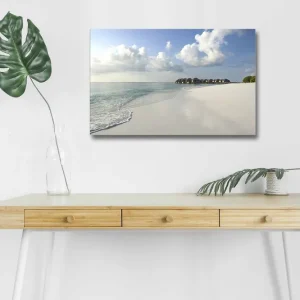 Canvastavla med LED-belysning - Lugn strand med klart vatten och vita sanddyner Blå / Vit / Grön - Inredning Nyhet