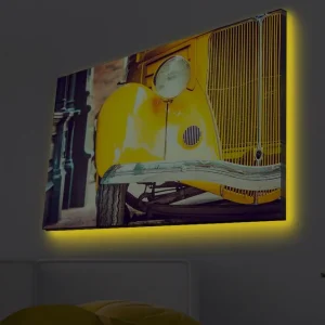 Nyhet Canvastavla med LED-belysning - Klassisk gul bil med retrodesign Gul / Svart / Grå - Inredning