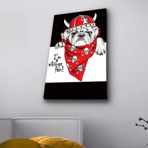 Canvastavla med LED-belysning - Bulldog i vikinghjälm med röd bandana och dödskallar Röd / Svart / Vit - Inredning Trygg betalning