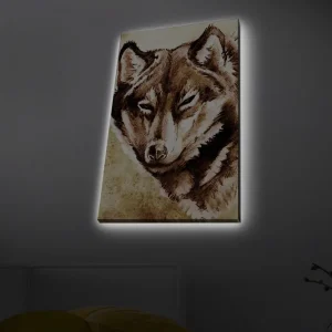 Canvastavla med LED-belysning - Porträtt av en varg med fokuserad blick Brun / Beige - Inredning Begränsat antal