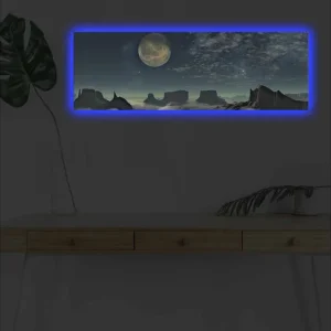 Begränsad tid Canvastavla med LED-belysning - Storslagen nattlandskap med en stor måne och dramatiska bergformationer Mörkblå / Grå / Svart - Inredning