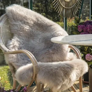 Beställ nu Hillerstorp Fårskinn Hillerstorp Vilma Grå - Textil & mattor